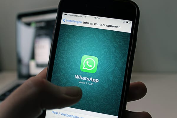 Pesan Rahasia WhatsApp: Panduan Praktis Memahami Uji Coba & Menjaga Privasi Chat