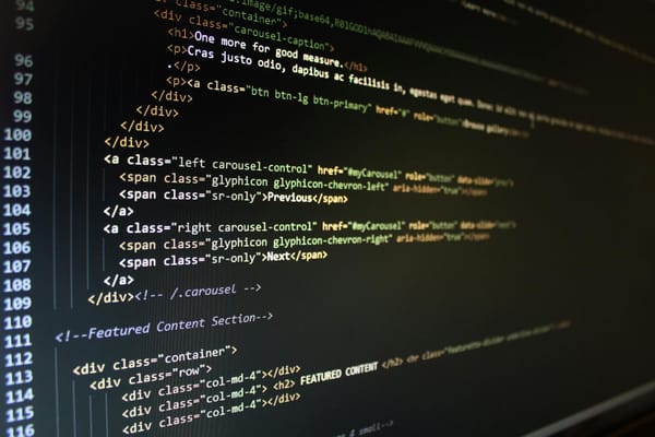 Monitoring Website: Uptime, Error Log, dan Alert yang Tidak Berisik